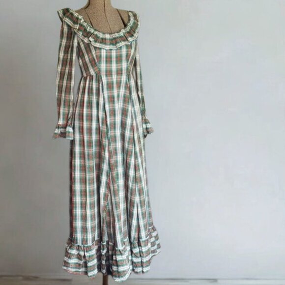 Handmade Vintage Off-Shoulder R/W/G/B Plaid Ruffle Dress, Sz S - Picture 1 of 17